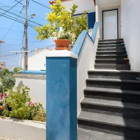 بيت للعطل Lomba House, Almocageme كولاريس