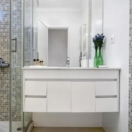 Lomba House, Almocageme بيت للعطل كولاريس