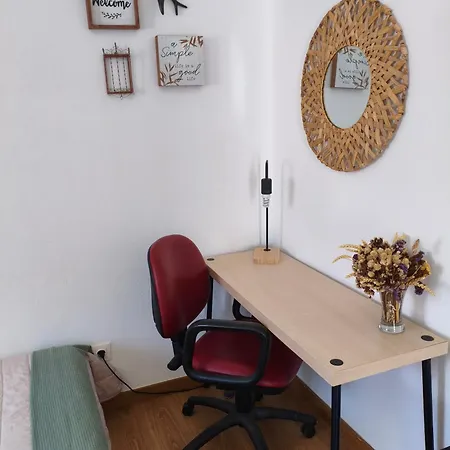 Lomba House, Almocageme كولاريس